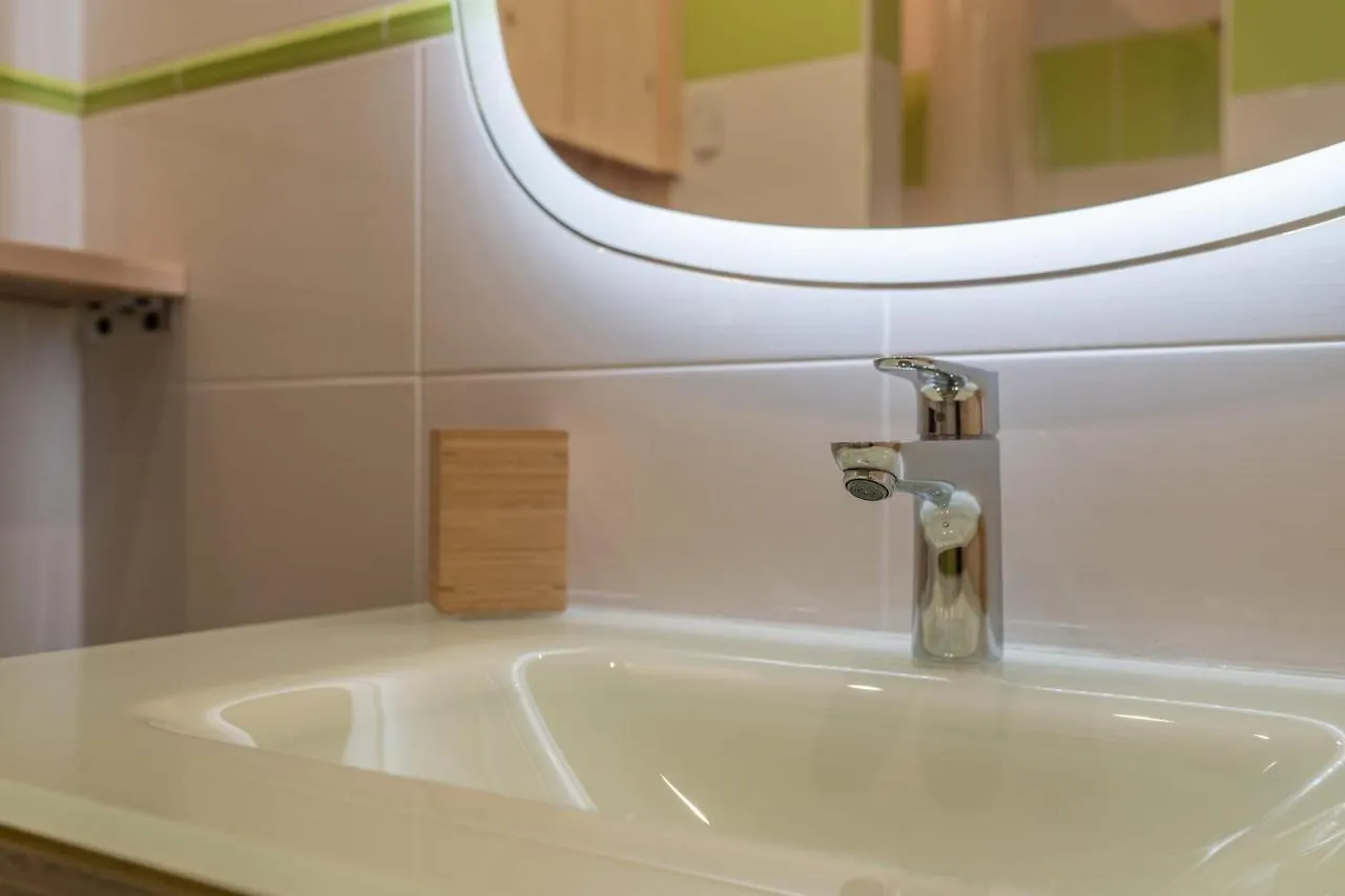 Esprit Montagne Private Apartment Annecy Francie