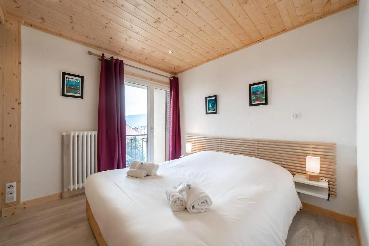 Esprit Montagne Private Apartment Annecy France